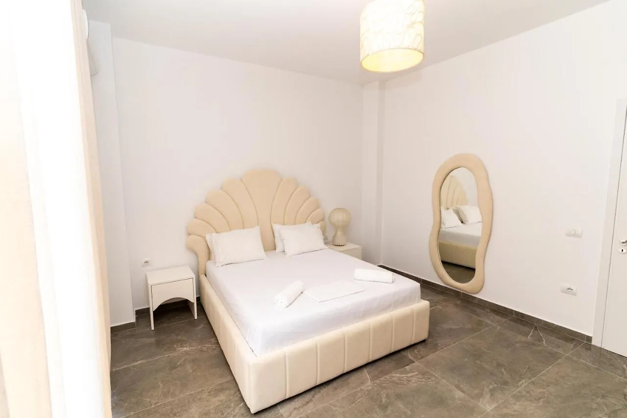 Minimalistic Luxury Apartment Sarande 0*,  Albania